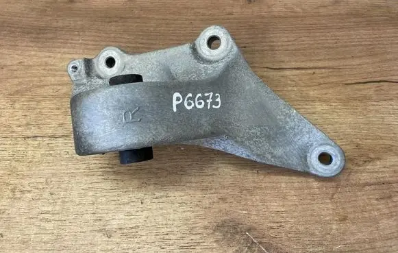 Renault Megane E-Tech Engine mount bracket 20230328A