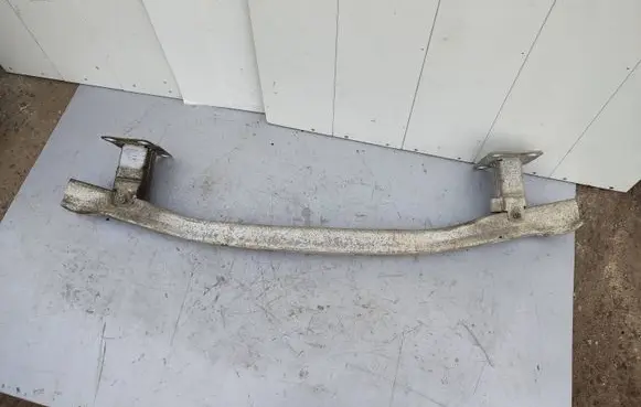 Renault Scenic II - Grand scenic II Front bumper cross member 8200011108 1388