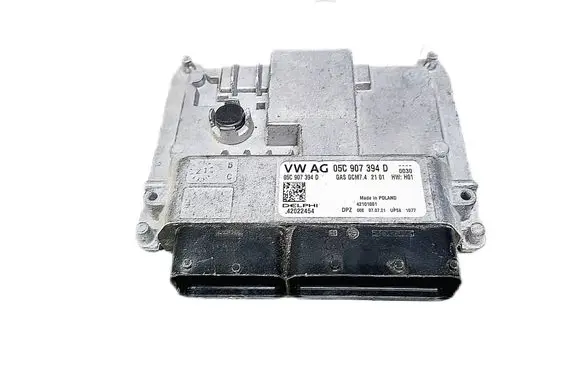 Volkswagen Polo Engine control unit/module 05C907394D