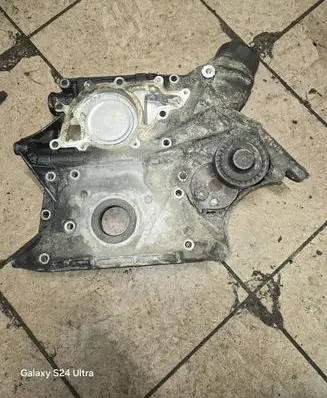 Mercedes-Benz C W204 Timing chain cover R6460151102