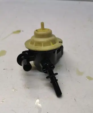 Peugeot 3008 II Electromagnetic valve 192510666