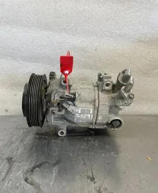 Renault Kadjar Air conditioning (A/C) compressor (pump) 926004EA0A