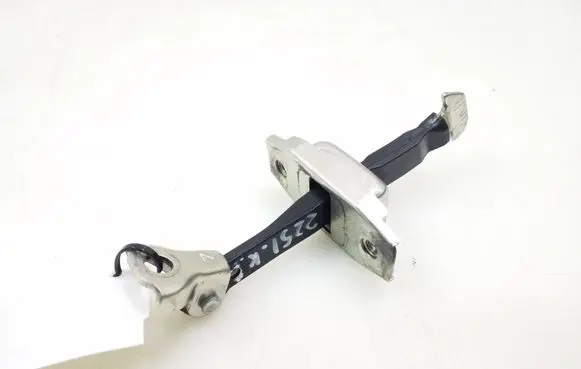 Toyota RAV 4 (XA40) Front door check strap stopper 6861042051