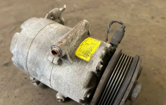 Ford Mondeo MK IV Air conditioning (A/C) compressor (pump) 6G9119D629DE