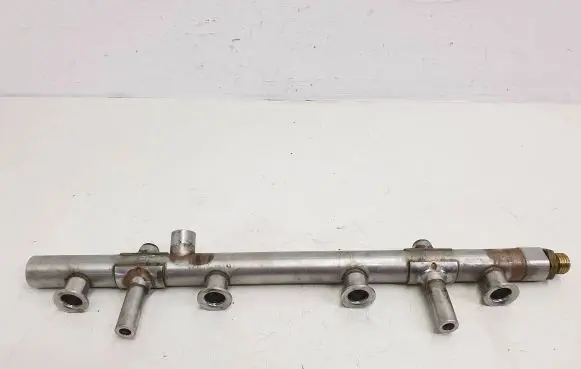 Audi TT TTS RS Mk3 8S Fuel main line pipe 06K133317G 1604520619