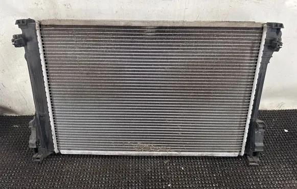 Mercedes-Benz E W212 Coolant radiator A0995002703