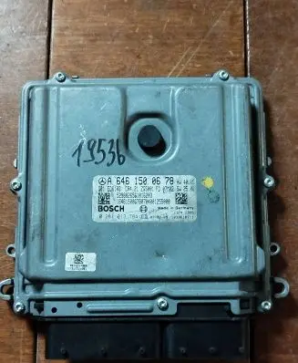 Mercedes-Benz Vito Viano W639 Engine control unit/module A6461500678 0281013784