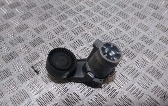 BMW 3 F30 F35 F31 Generator/alternator belt tensioner 7599097