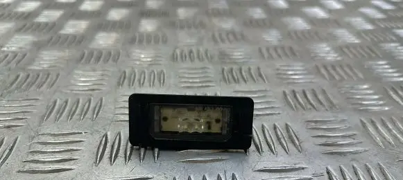 BMW 3 F30 F35 F31 Number plate light 7193293