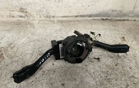 Volkswagen PASSAT B5 Indicator stalk 8L0953513G