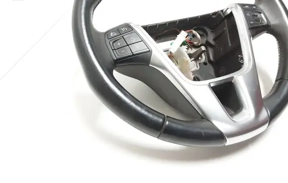 Volvo S60 Steering wheel 34110217A 021121754381 P31250592