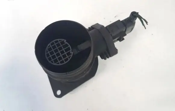 Skoda Octavia Mk2 (1Z) Mass air flow meter 0281002531 038906461b