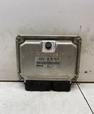 Audi A4 S4 B8 8K Engine control unit/module 038906019FP