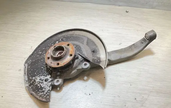 Volvo XC90 Front wheel hub