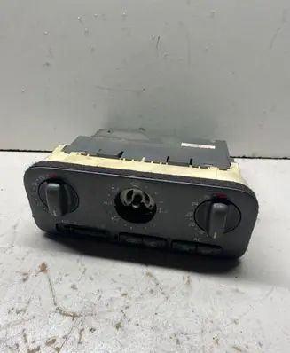 Volvo S70 V70 V70 XC Climate control unit 9171594 0258909