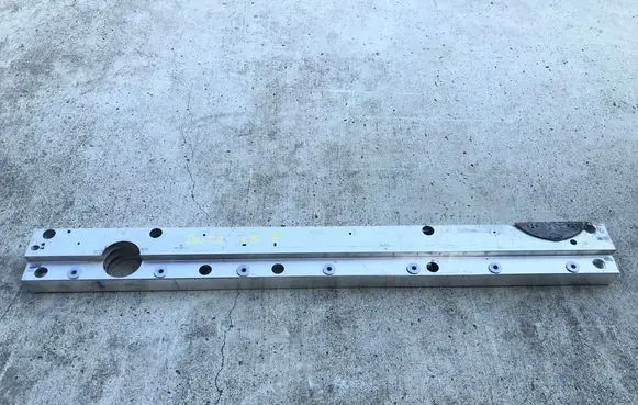 Volkswagen ID. Buzz Other under body part 1N3810328