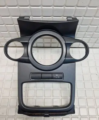 Ford Fiesta Climate control/heater control trim C1BB18D422CBW