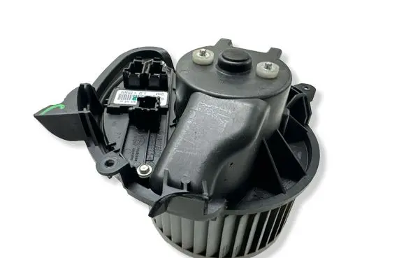 Opel Adam Heater fan/blower 13293624
