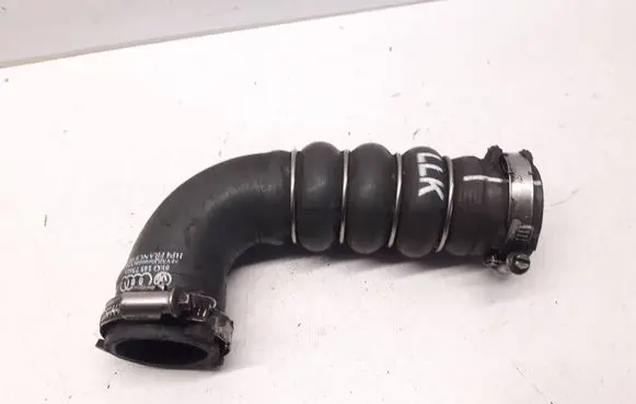 Audi A4 S4 B7 8E 8H Intercooler hose/pipe 8E0145738D