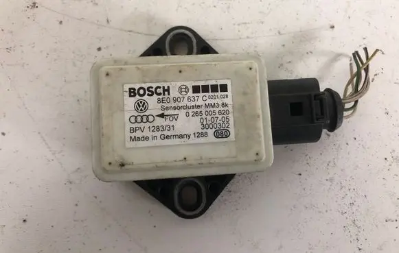 Audi A4 S4 B7 8E 8H ESP acceleration yaw rate sensor 8E0907637C