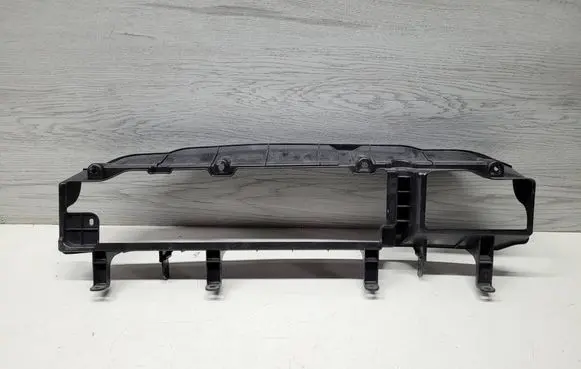 Suzuki Swift III Intercooler air guide/duct channel 7243352R