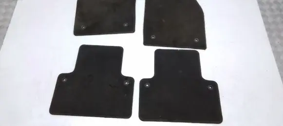 Volvo C70 Car floor mat set 