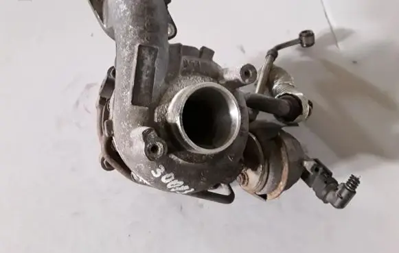 Peugeot 3008 I Turbo 9685120680