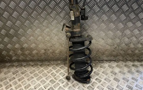 Ford Focus ST Front shock absorber with coil spring 4M5118045BCB