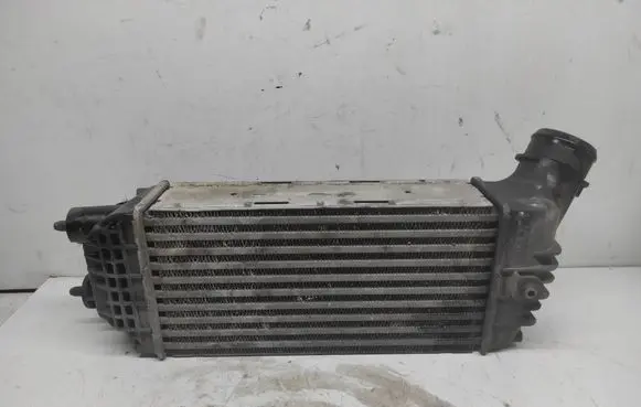 Citroen C4 I Picasso Intercooler radiator 9656525880