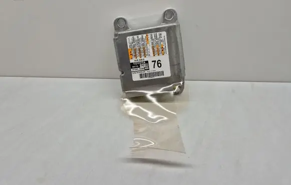 Toyota C-HR I Airbag control unit/module 89170F4130