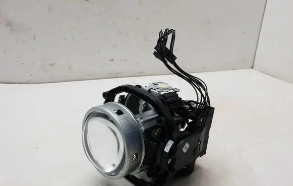 BMW 7 E65 E66 Headlight part 15910800 16212001 1396A