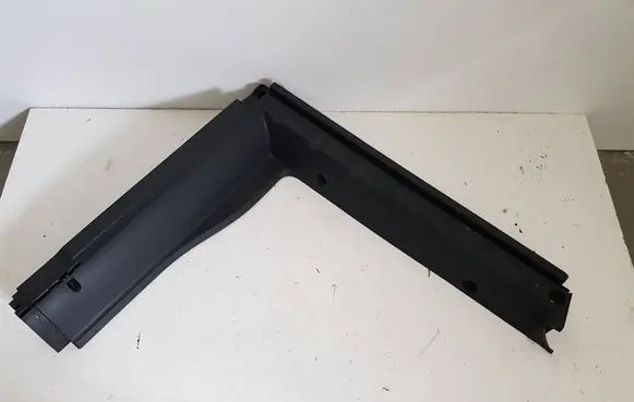 Volkswagen PASSAT B7 Spare wheel section trim 3C9864512