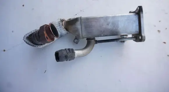Ford S-MAX EGR valve cooler 9658570280
