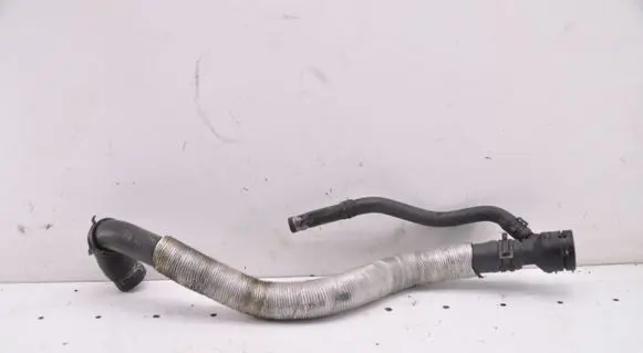Volkswagen PASSAT CC Engine coolant pipe/hose