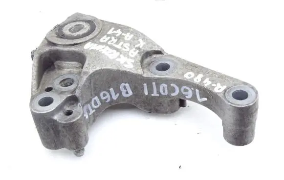 Opel Astra K Gearbox mounting bracket 13364129