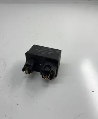 Land Rover Range Rover Sport L494 Glow plug pre-heat relay HPLA12B533AA