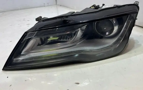 Audi A7 S7 4G Headlight/headlamp 4G8941005E