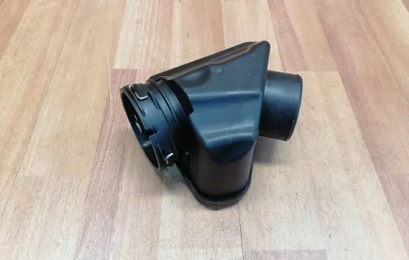 Opel Astra K Air intake duct part 39087141 LSA1577 72458504