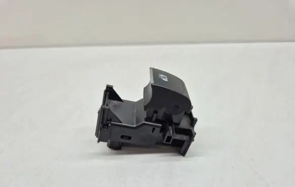 Toyota C-HR I Electric window control switch 1702X6N