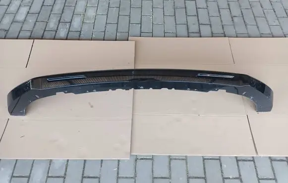 Renault Megane E-Tech Front bumper lip