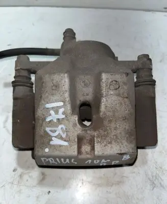 Toyota Prius (XW30) Front brake caliper