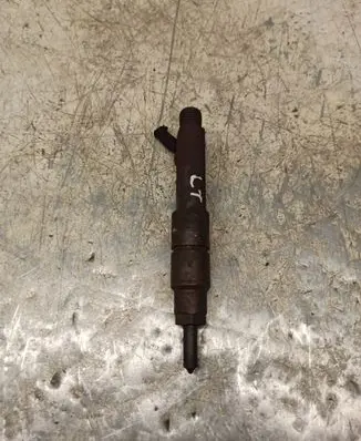 Volkswagen II LT Fuel injector 074130203B 0432193511