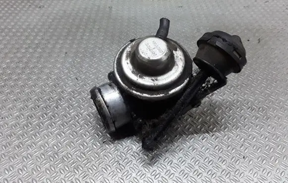 Audi A2 EGR valve 045131501D