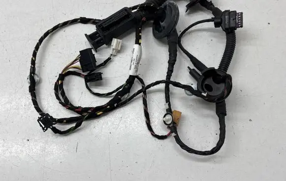 Porsche Macan (95B) Rear door wiring loom 95B971687F