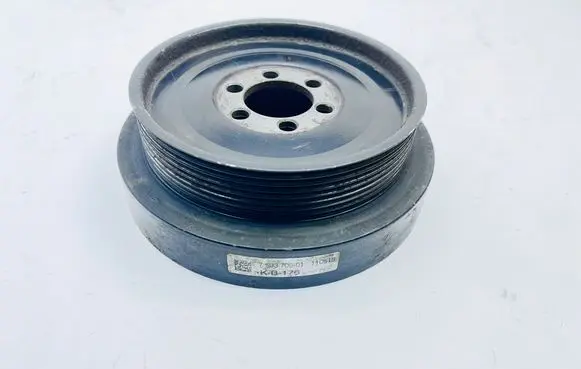 BMW 7 F01 F02 F03 F04 Crankshaft pulley 7593700 KB176 110518