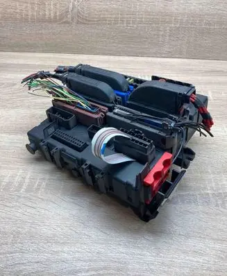 Opel Vectra C Central body control module 13125485 460023260