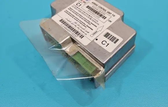Hyundai i30 Airbag control unit/module 95910-2L030 IMPRK1411192