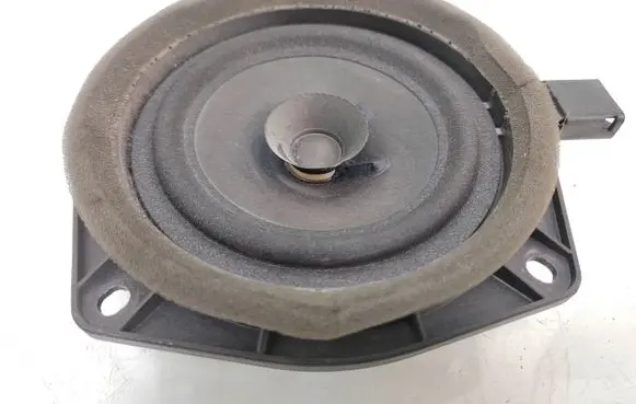Mitsubishi Colt Front door speaker Mn141417