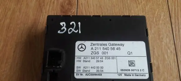 Mercedes-Benz E W211 Gateway control module A2115405645
