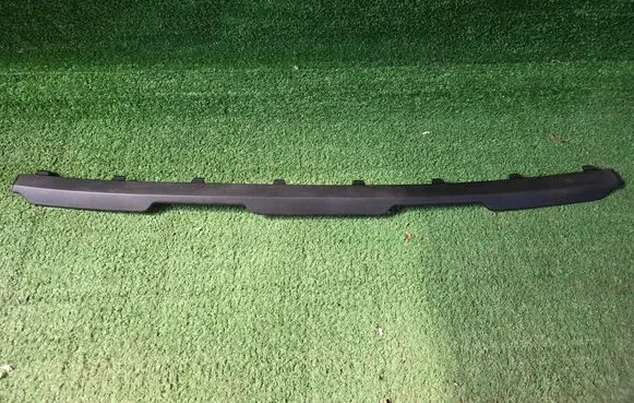 Renault Austral Front bumper splitter molding 620725662R 131713